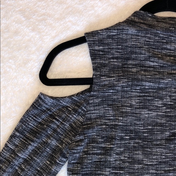 Mock Neck Midi Dress With Cutout Shoulders & Back - Picture 4 of 4